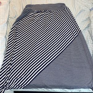 Maurices skirt